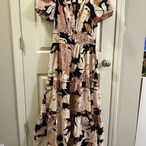 Floral Print Maxi Dress - Black and Beige